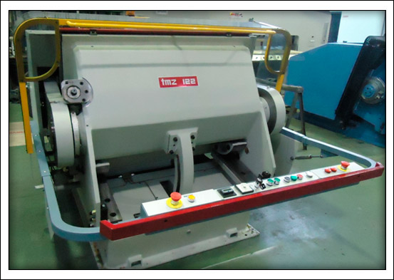 CAUHE Die Cutter TMZ 90x122 cm (1989)