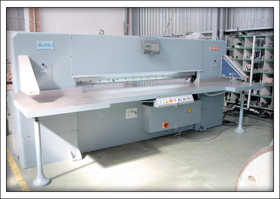 Guillotine GL 230